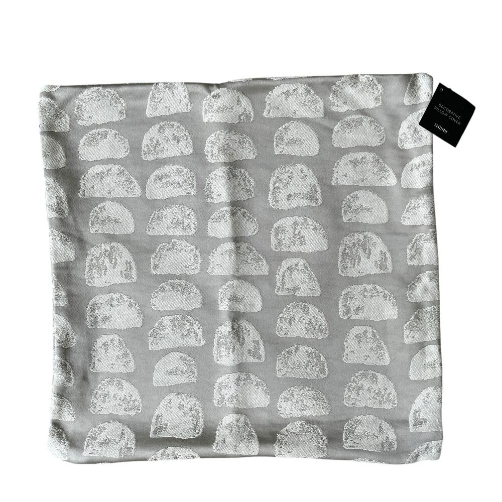 (2) Z Gallerie Naomi Decorative Pillow Covers 22x22 Gray & White $120 New